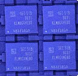 China FLASH BGA GEN6 de IC do chip de memória de KLMBG4WEBD-B031 32B EMMC para o armazenamento móvel fábrica